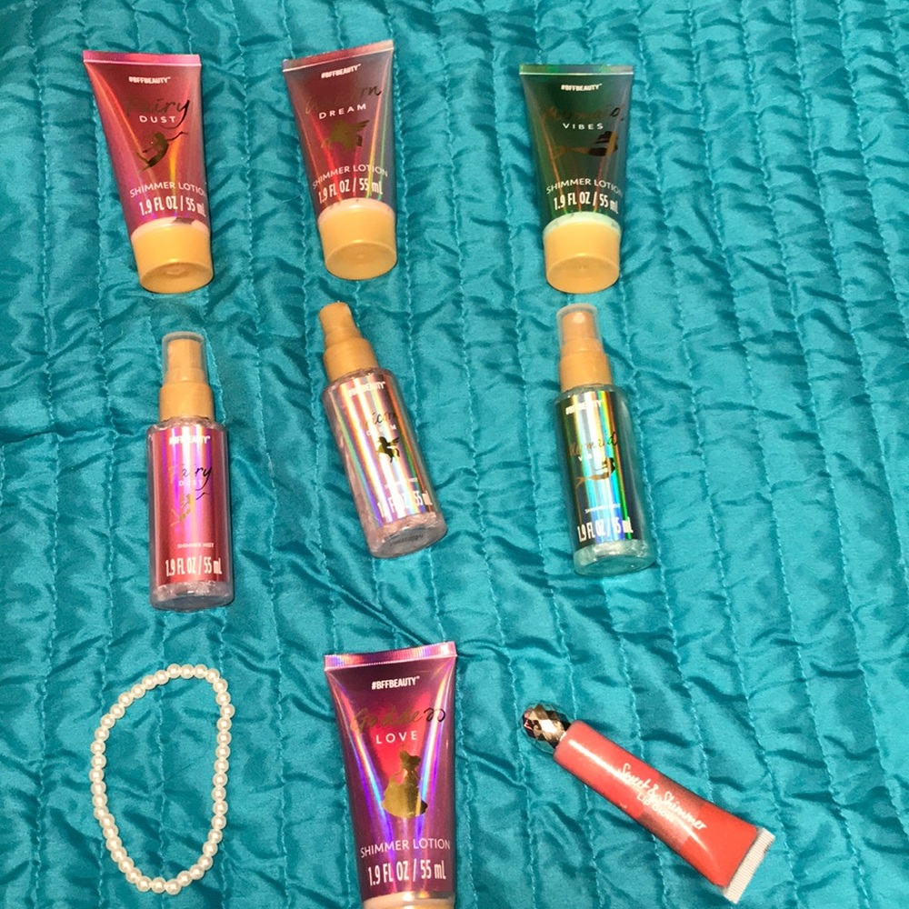 Lotions 🧴 and perfumes